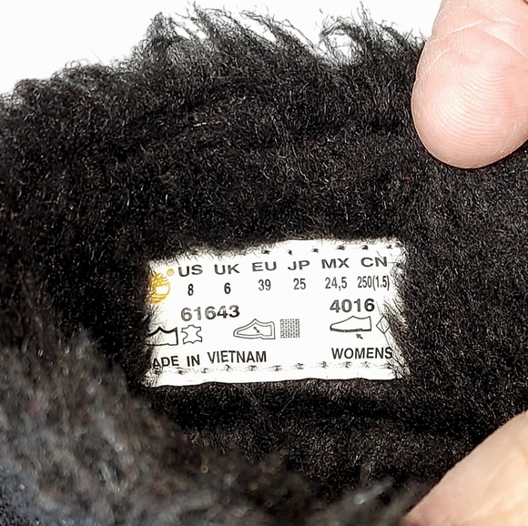 Timberland Women's Mukluk Size 8 Black Suede Pull-on Boots - Picture 13 of 13